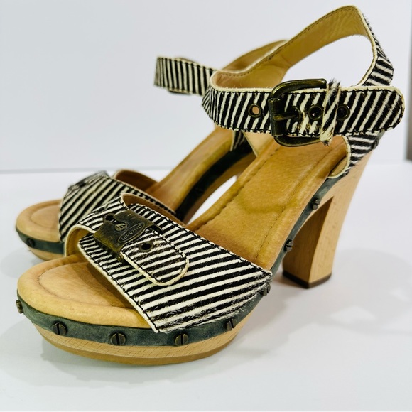 π ULTRA RARE DR SCHOLLβS ANIMAL PRINT 4 1/2β WOOD HEEL LEATHER PIPING & RIVETS - Picture 4 of 10